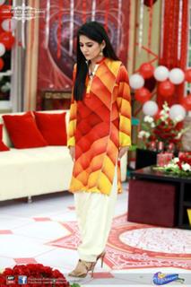 Sanam Baloch feet photo thumbnail