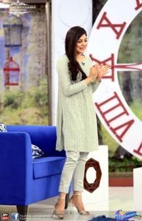 Sanam Baloch feet photo thumbnail