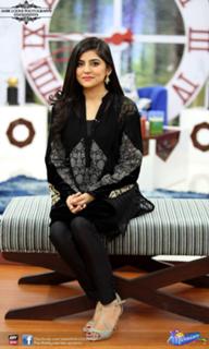 Sanam Baloch feet photo thumbnail