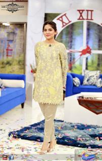 Sanam Baloch feet photo thumbnail