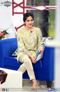 Sanam Baloch feet photo thumbnail