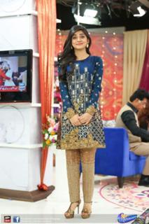 Sanam Baloch feet photo thumbnail