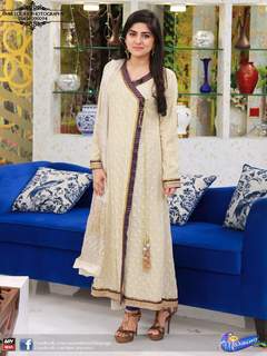 Sanam Baloch feet photo thumbnail