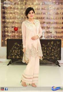 Sanam Baloch feet photo thumbnail