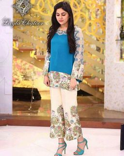 Sanam Baloch feet photo thumbnail
