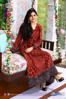 Sanam Baloch feet photo thumbnail