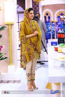 Sanam Baloch feet photo thumbnail