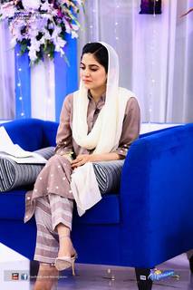 Sanam Baloch feet photo thumbnail