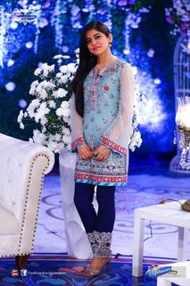 Sanam Baloch feet photo thumbnail