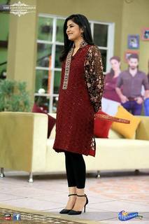 Sanam Baloch feet photo thumbnail
