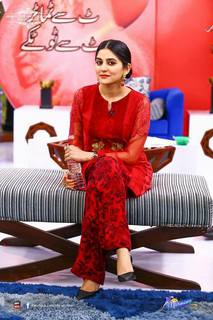 Sanam Baloch feet photo thumbnail