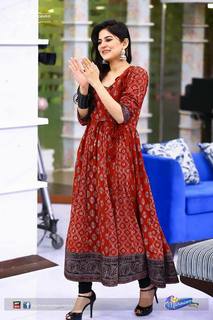 Sanam Baloch feet photo thumbnail
