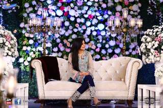 Sanam Baloch feet photo thumbnail