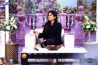 Sanam Baloch feet photo thumbnail
