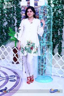 Sanam Baloch feet photo thumbnail
