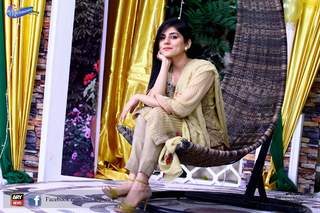 Sanam Baloch feet photo thumbnail