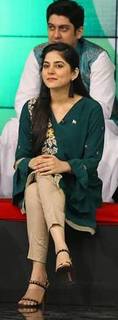 Sanam Baloch feet photo thumbnail