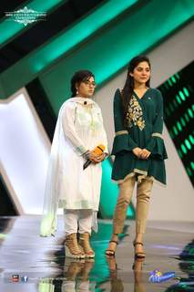 Sanam Baloch feet photo thumbnail