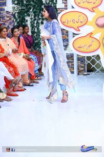 Sanam Baloch feet photo thumbnail