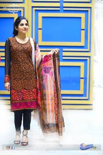 Sanam Baloch feet photo thumbnail