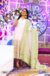 Sanam Baloch feet photo thumbnail