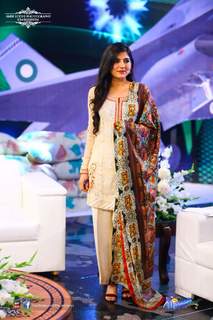 Sanam Baloch feet photo thumbnail