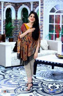 Sanam Baloch feet photo thumbnail