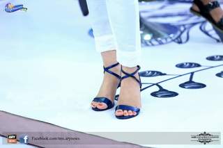 Sanam Baloch feet photo thumbnail