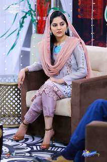 Sanam Baloch feet photo thumbnail