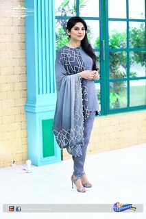 Sanam Baloch feet photo thumbnail