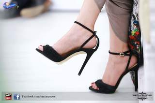 Sanam Baloch feet photo thumbnail