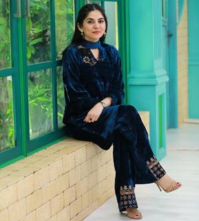Sanam Baloch feet photo thumbnail