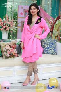 Sanam Baloch feet photo thumbnail