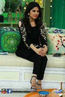 Sanam Baloch feet photo thumbnail