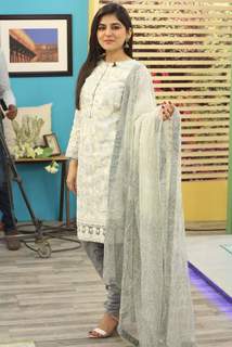 Sanam Baloch feet photo thumbnail