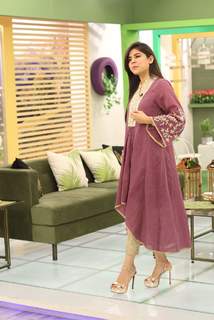 Sanam Baloch feet photo thumbnail