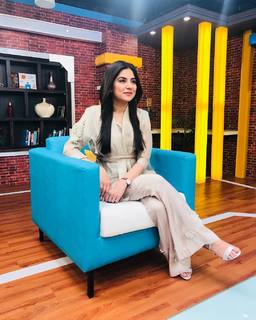 Sanam Baloch feet photo thumbnail