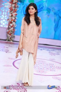 Sanam Baloch feet photo thumbnail
