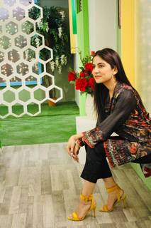 Sanam Baloch feet photo thumbnail