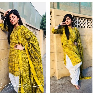Sanam Baloch feet photo thumbnail