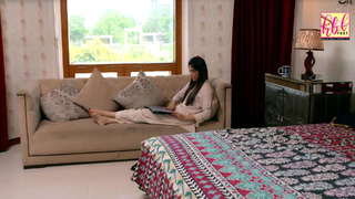 Sanam Baloch feet photo thumbnail