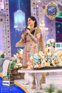 Sanam Baloch feet photo thumbnail