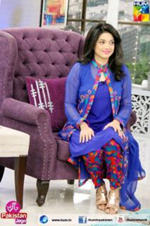 Sanam Jung feet photo 8