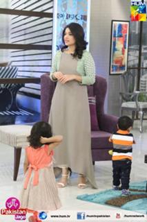 Sanam Jung feet photo 7