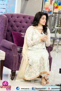 Sanam Jung feet photo 3