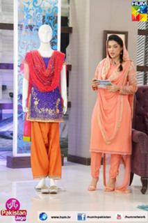 Sanam Jung feet photo 1