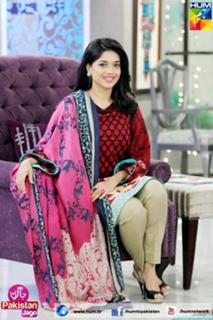 Sanam Jung feet photo 18