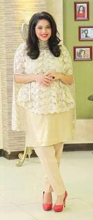 Sanam Jung feet photo 18