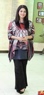 Sanam Jung feet photo 17