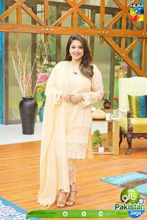 Sanam Jung feet photo 13